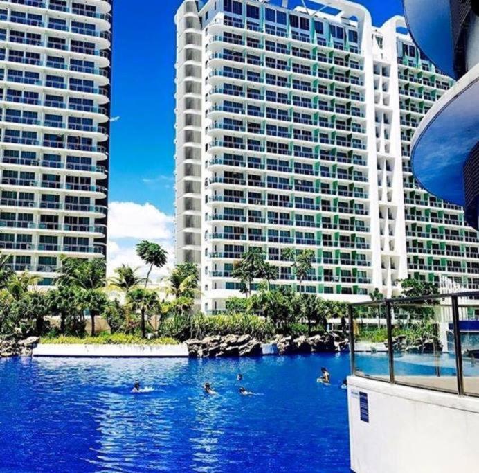 Azure Urban Resort A3 Near Airport Mall With Balcony Wavepool Manila Luaran gambar