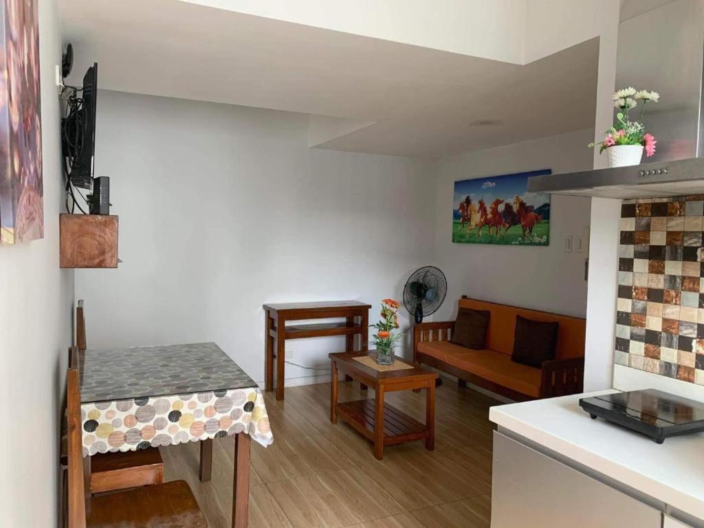 Azure Urban Resort A3 Near Airport Mall With Balcony Wavepool Manila Luaran gambar