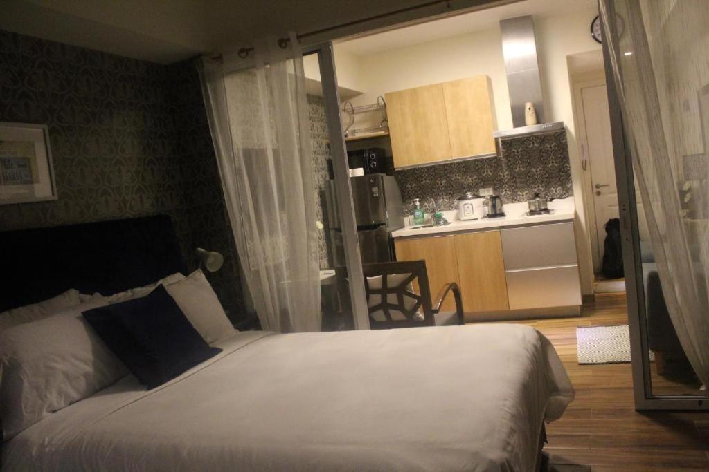 Azure Urban Resort A3 Near Airport Mall With Balcony Wavepool Manila Luaran gambar